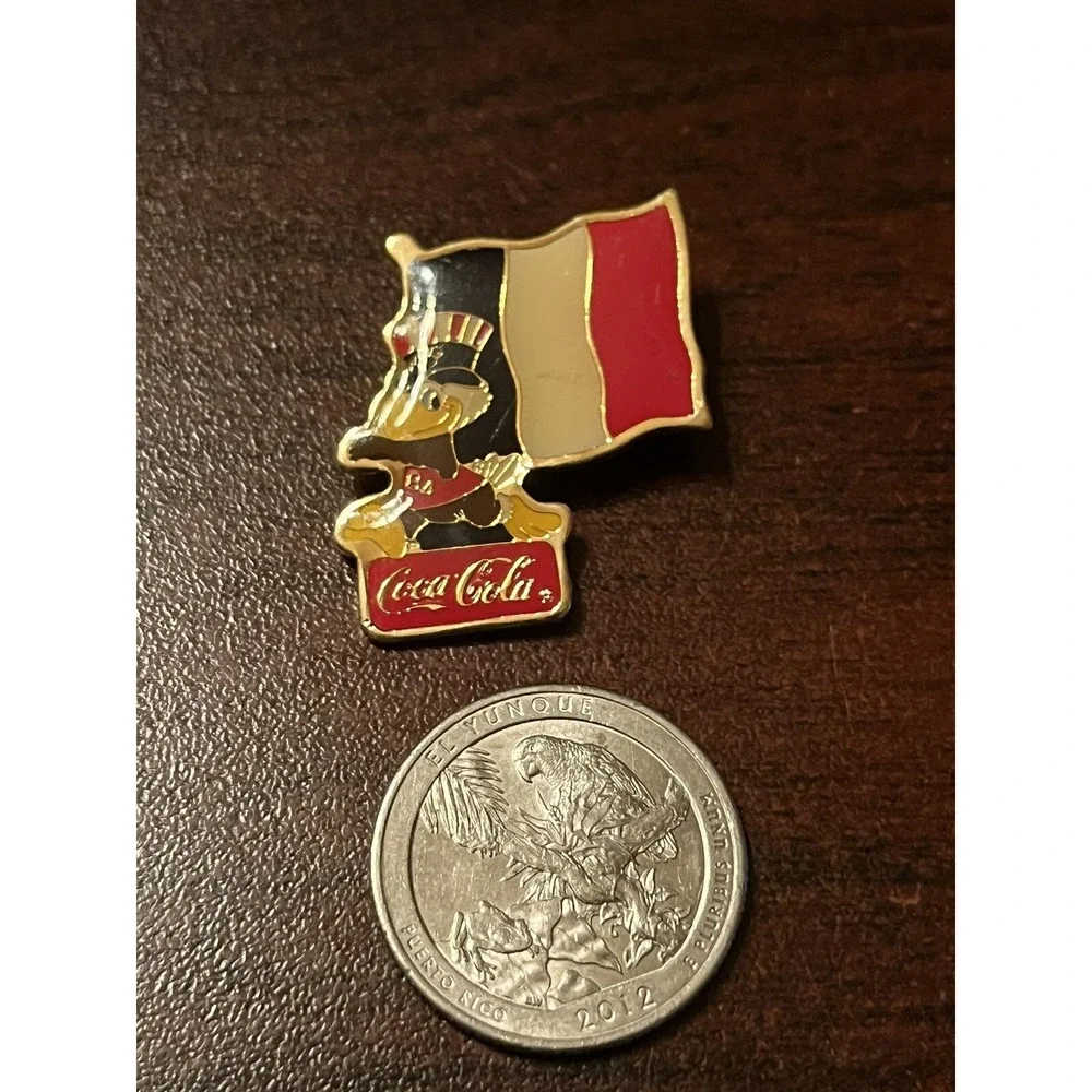 Vintage 1984 Los Angeles Olympics Coca Cola Sam Eagle France Flag Lapel Pin‎